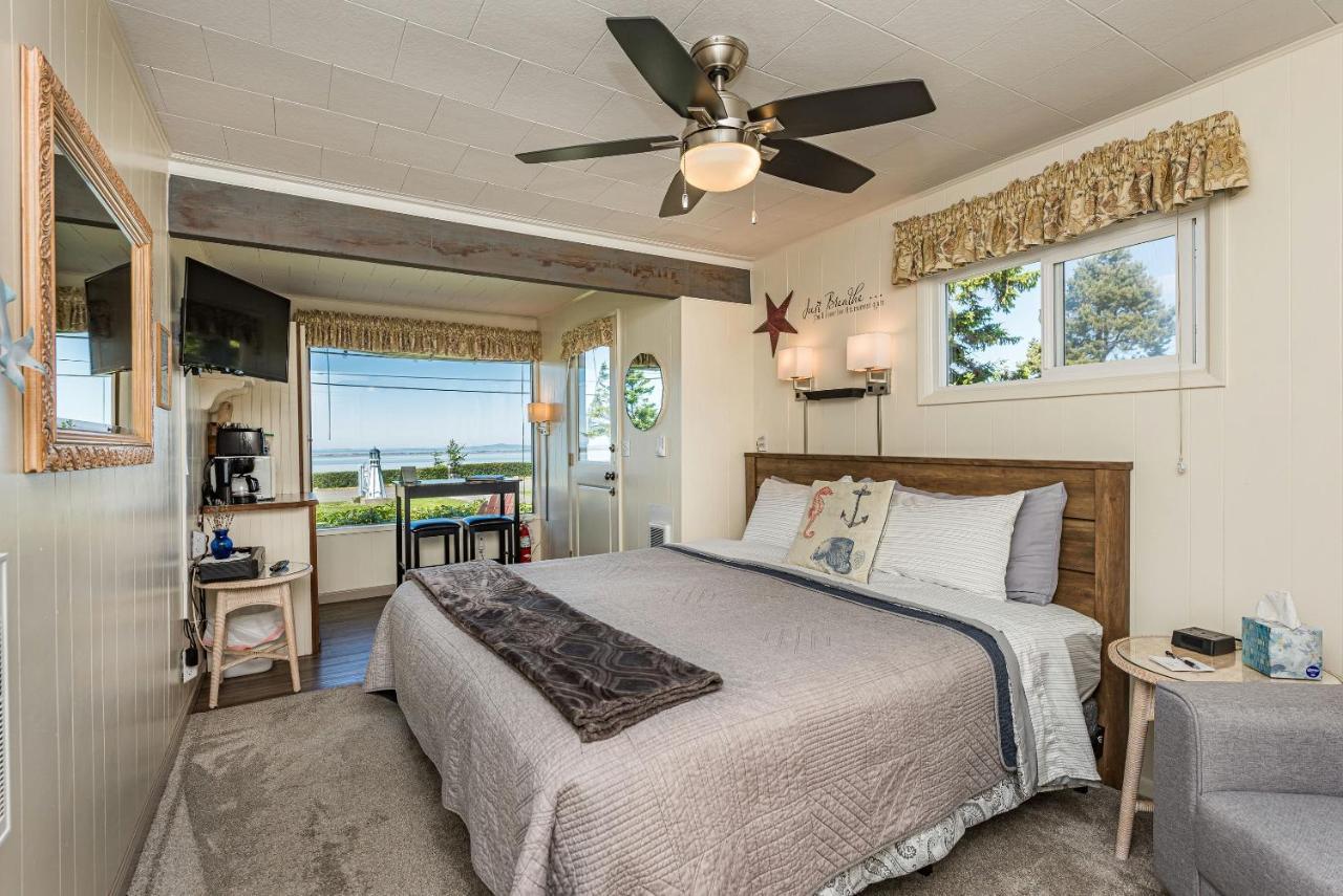Juan De Fuca Waterfront Hotel & Cottages Sequim Extérieur photo