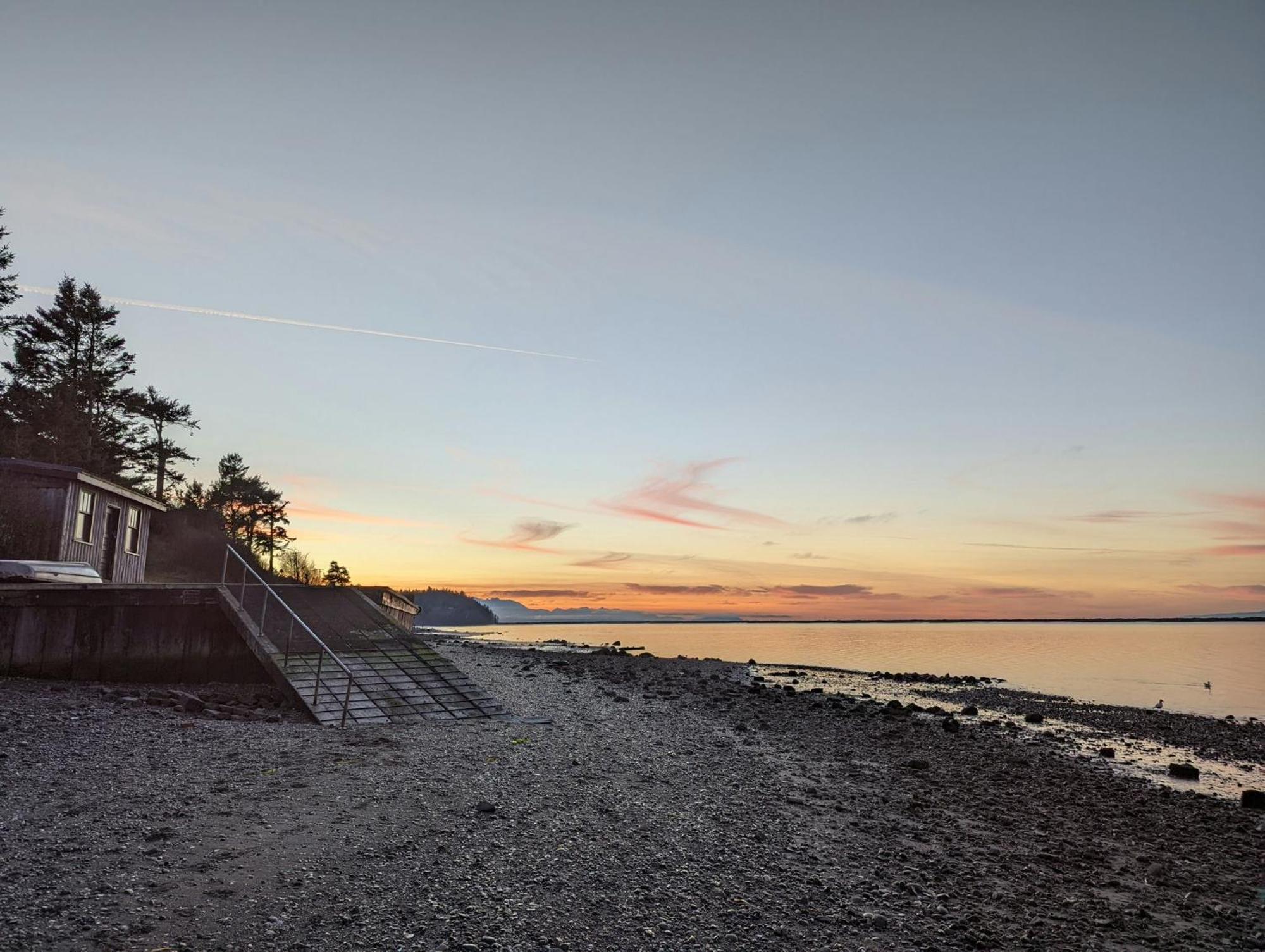 Juan De Fuca Waterfront Hotel & Cottages Sequim Extérieur photo