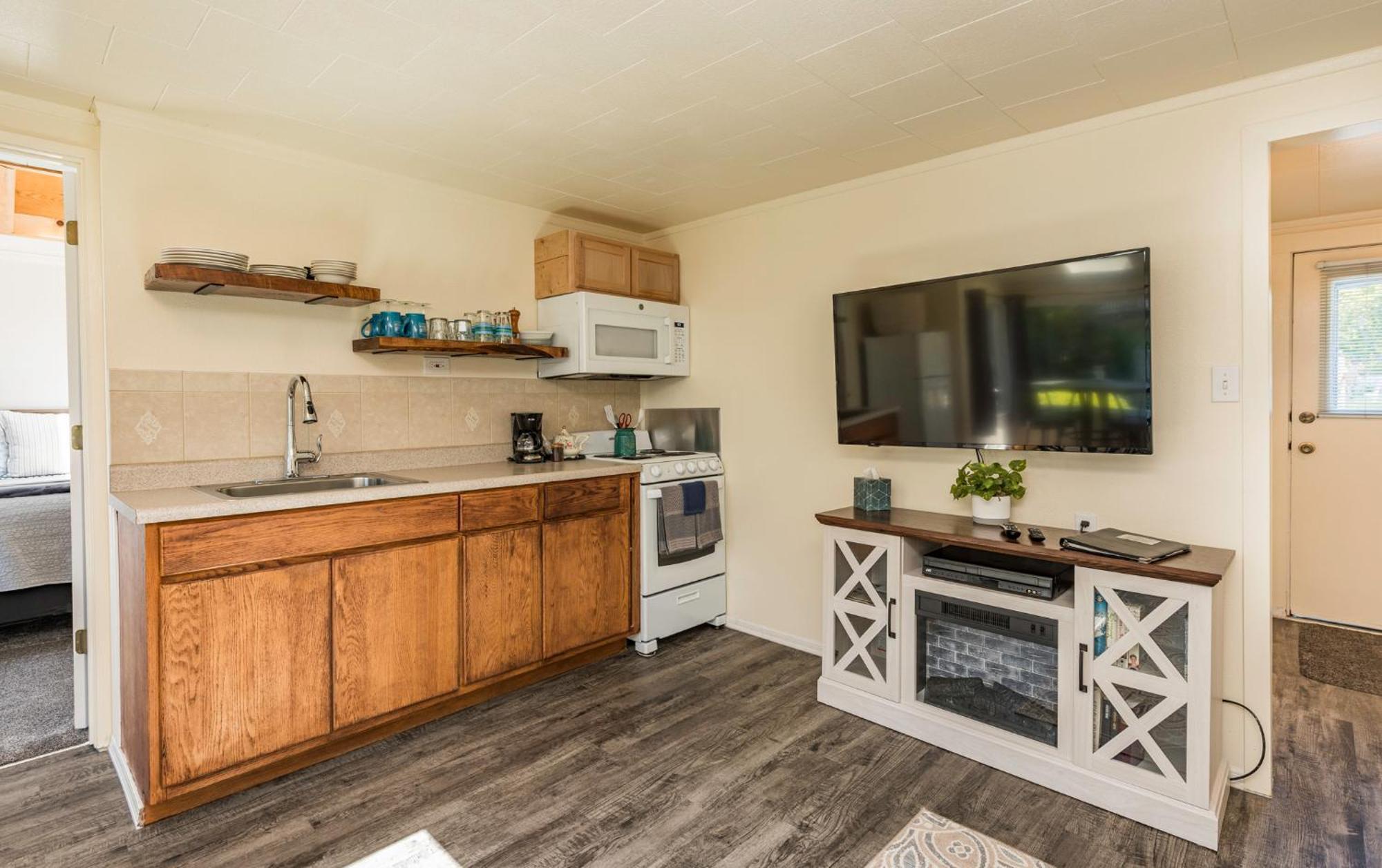 Juan De Fuca Waterfront Hotel & Cottages Sequim Extérieur photo