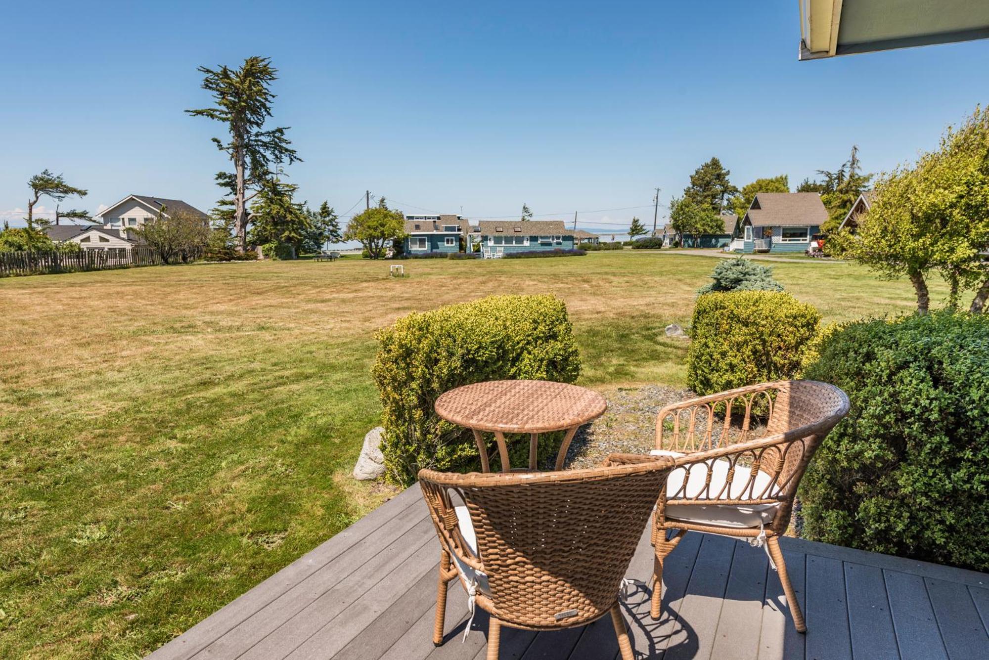 Juan De Fuca Waterfront Hotel & Cottages Sequim Extérieur photo