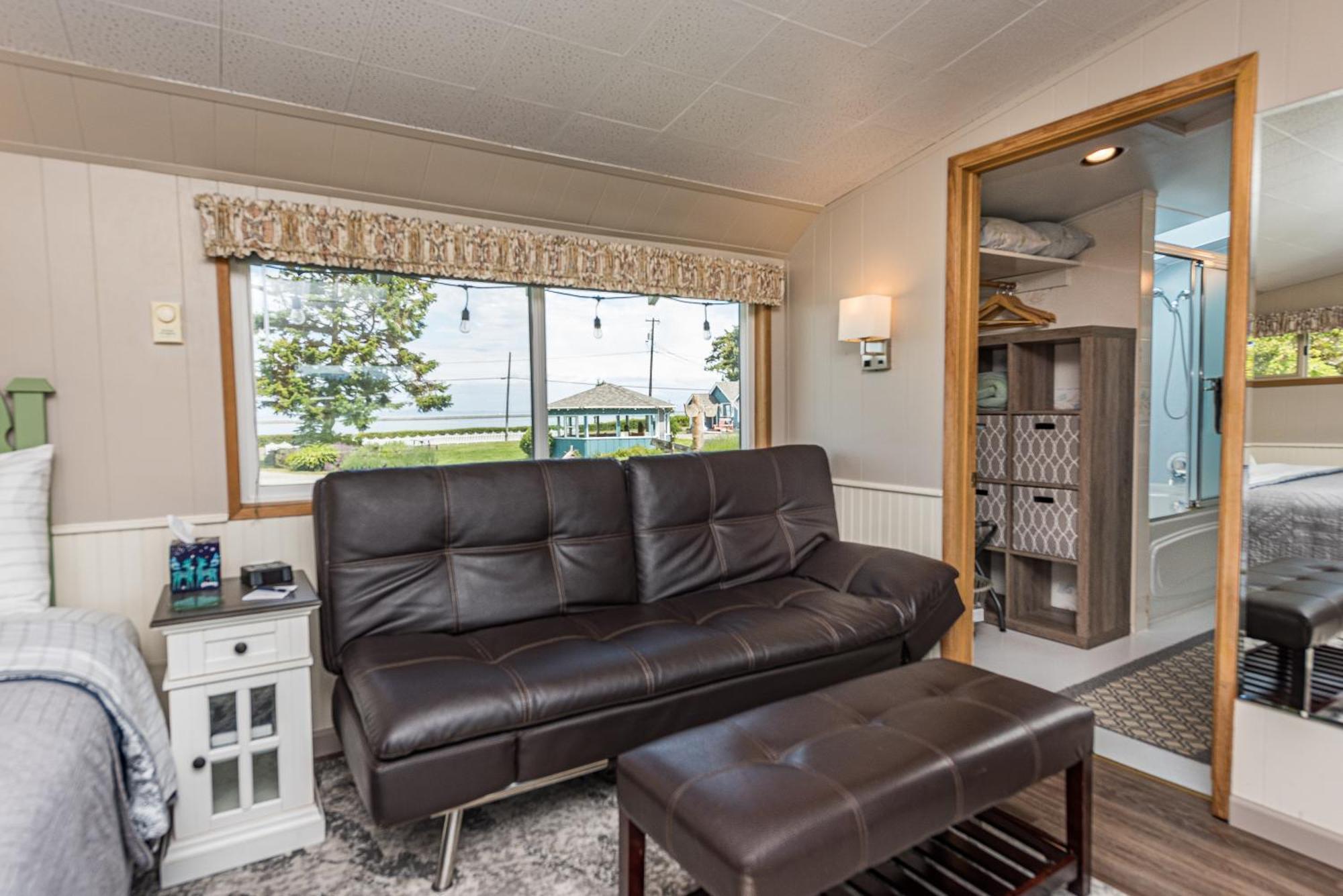 Juan De Fuca Waterfront Hotel & Cottages Sequim Extérieur photo